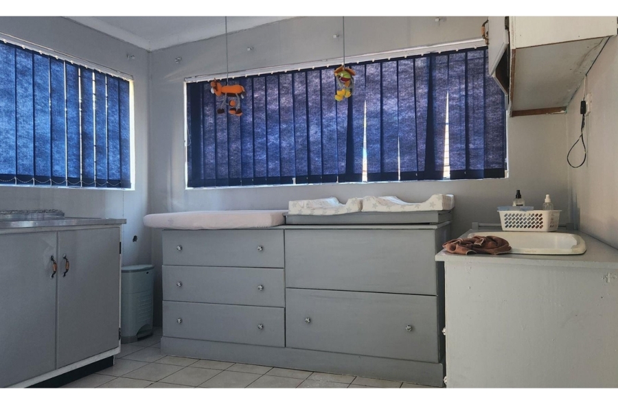 8 Bedroom Property for Sale in Schoemansville North West